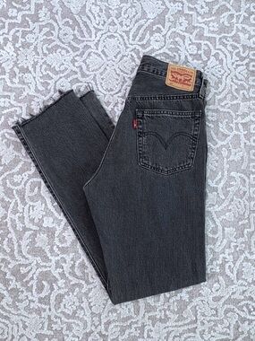 Levi’s 501®️ Original Fit Straight Women’s Jean